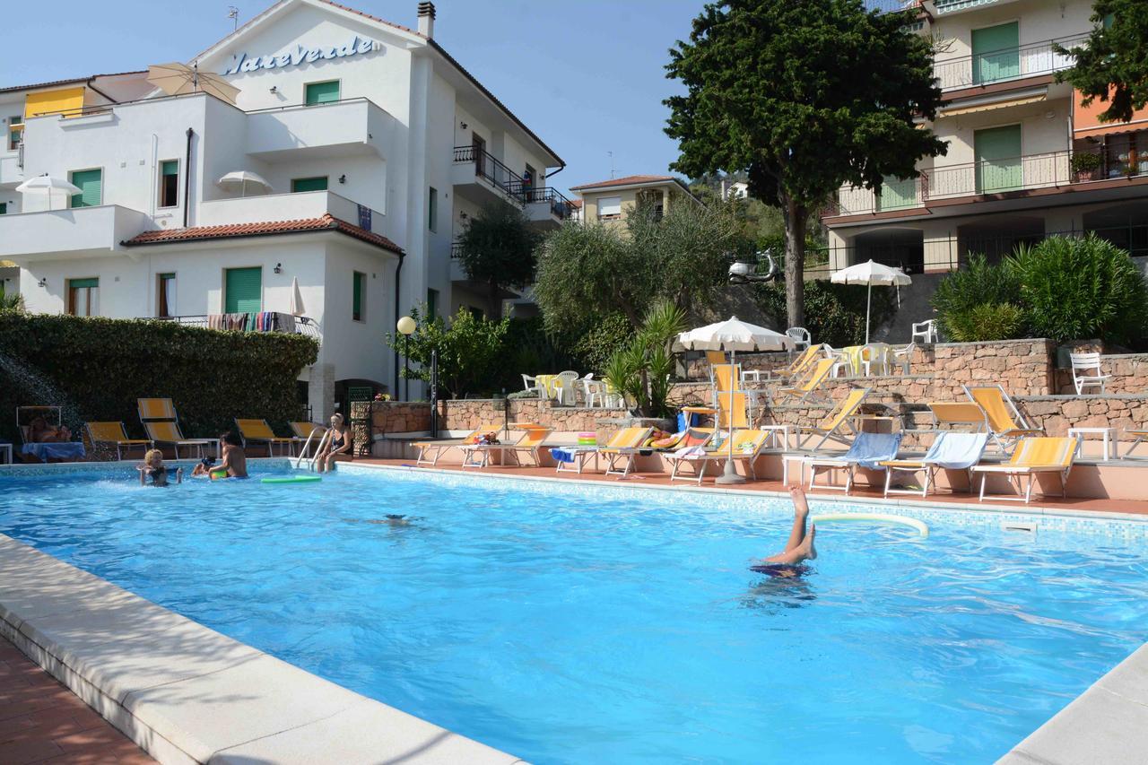 Residence Mare Verde Pietra Ligure Exteriér fotografie