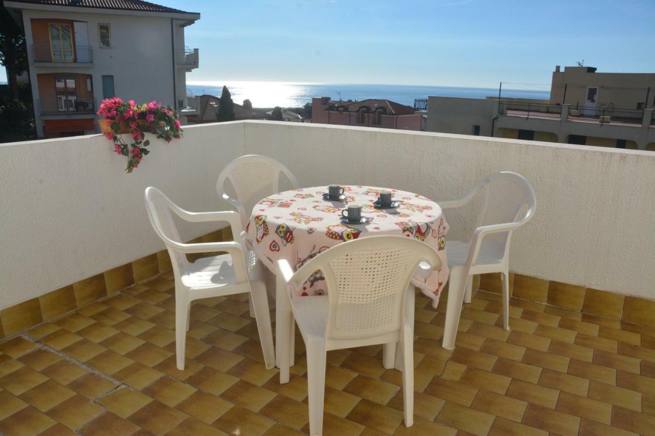 Residence Mare Verde Pietra Ligure Exteriér fotografie